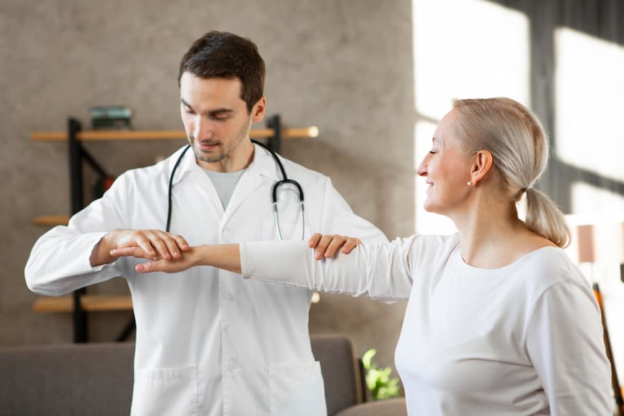Osteopath Care Helps Improve Joint Health